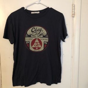 Obey t-shirt